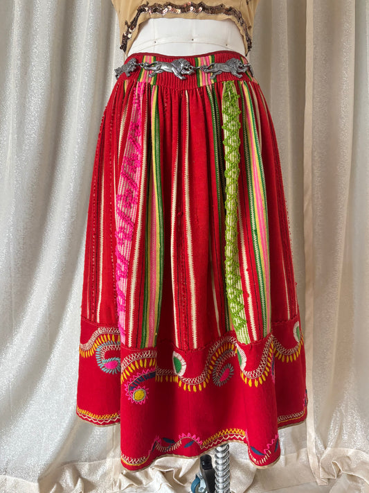 50s embroidered wool traditional Portuguese folk skirt