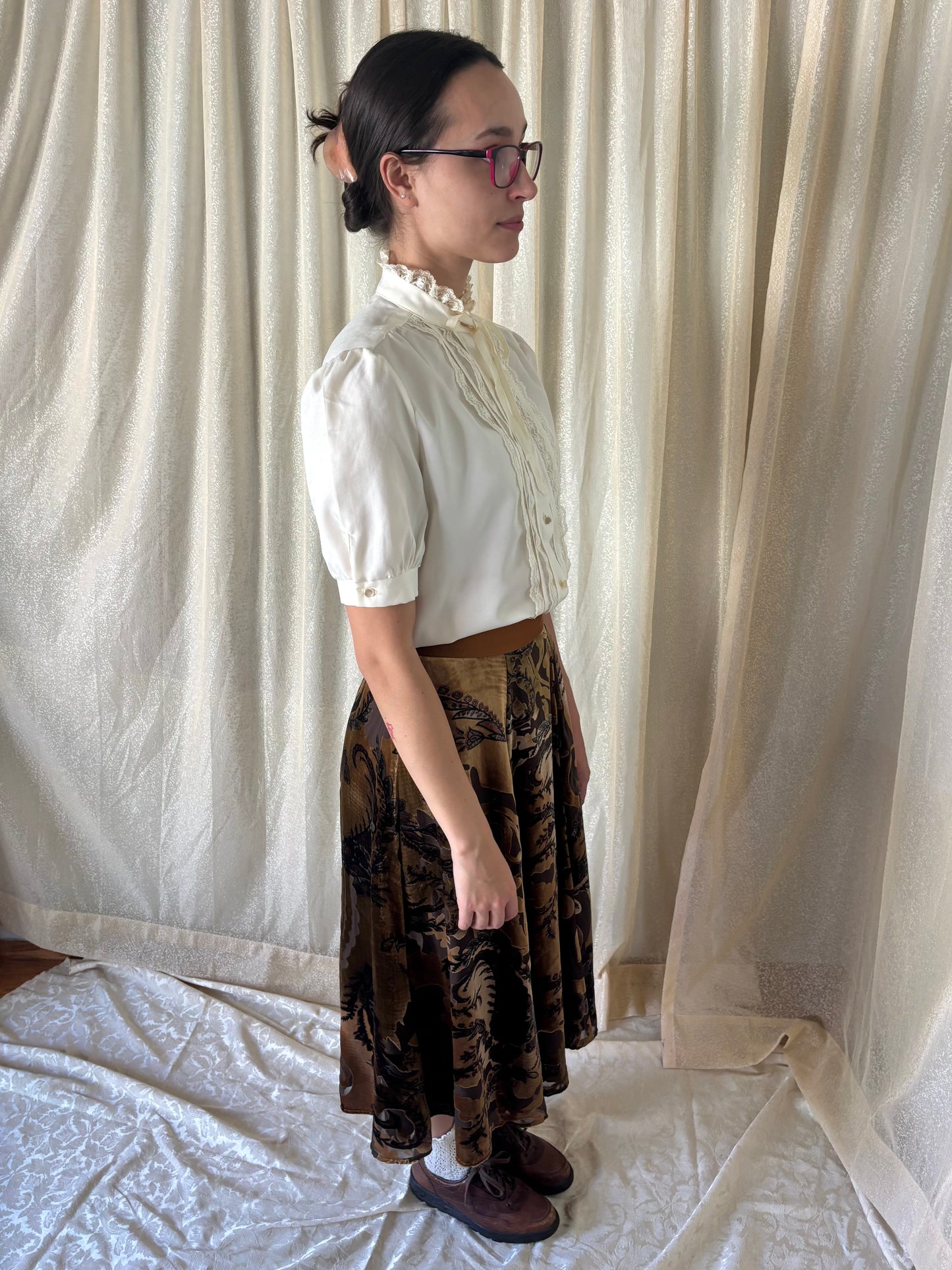 70s lacy puff-sleeved blouse