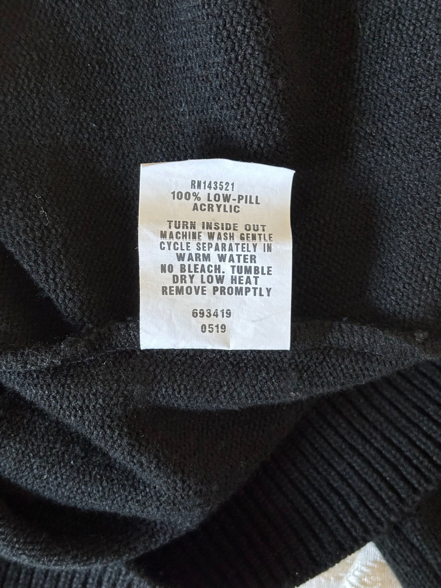 Acrylic pilot epaulet sweater