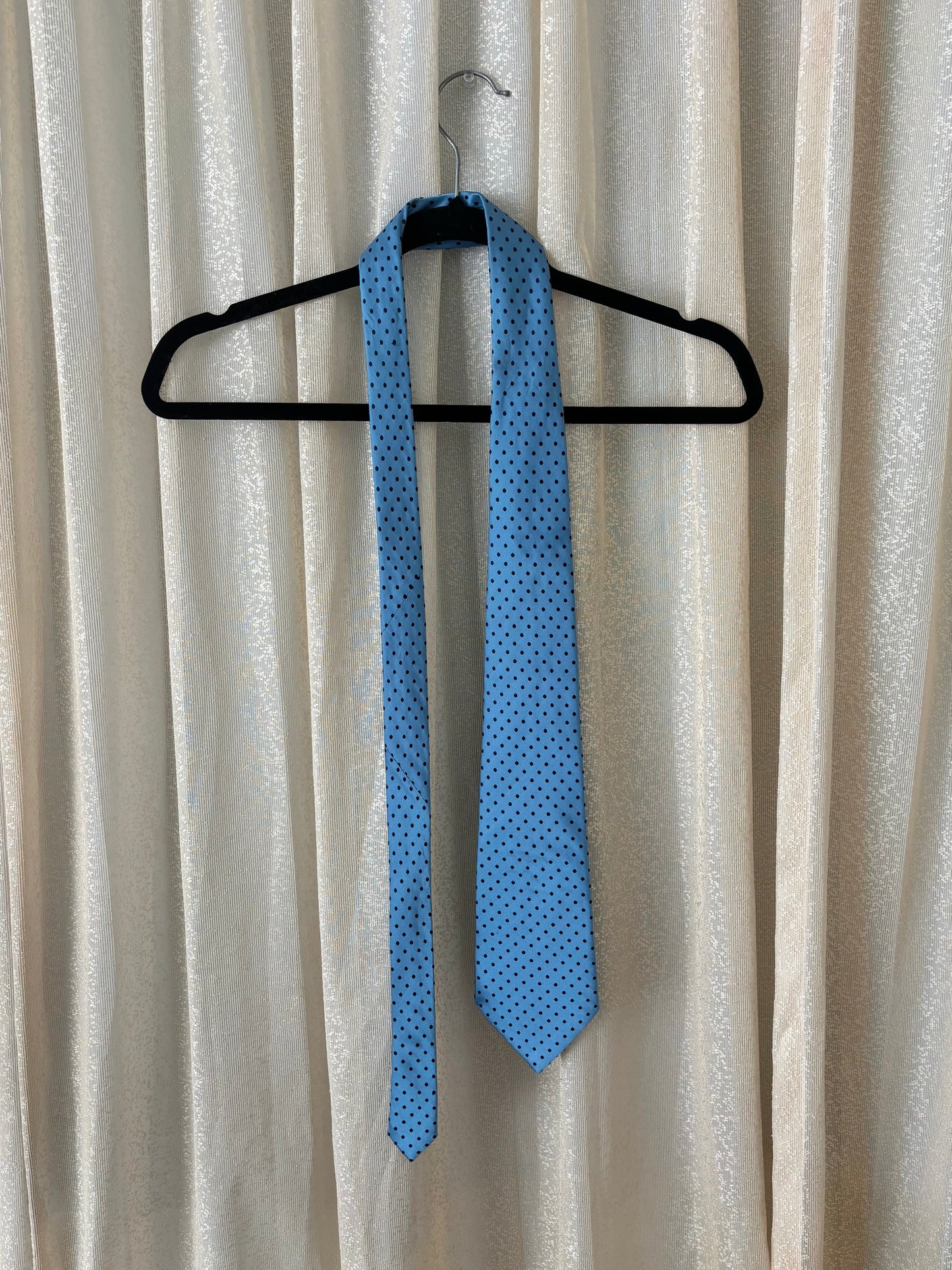 Tommy Hilfiger polka dot tie