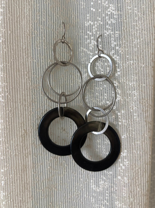 Dangly looping resin earrings
