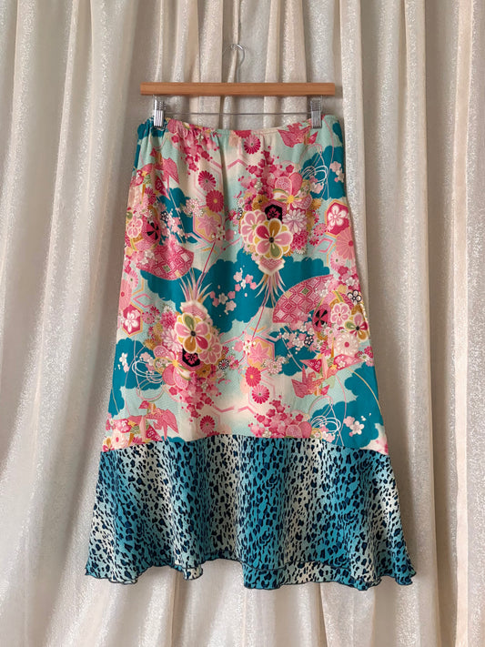 Japan-inspired print midi skirt