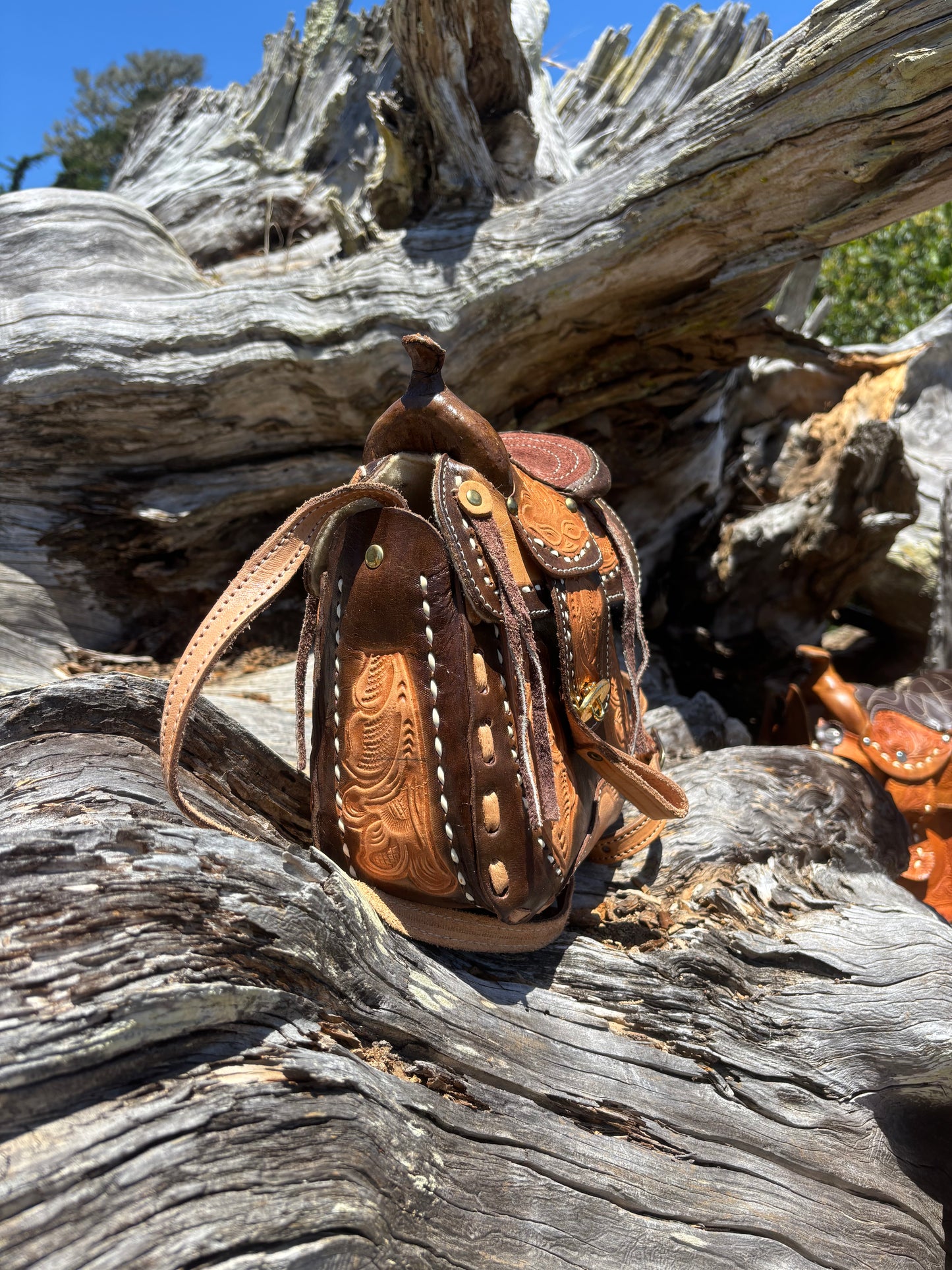 70s two-tone leather Western saddle crossbody