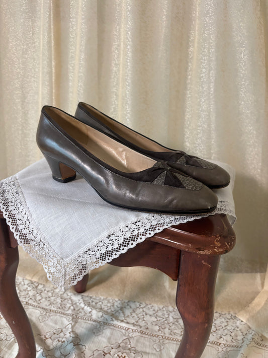 Vintage Ferragamo snakeskin suede heels