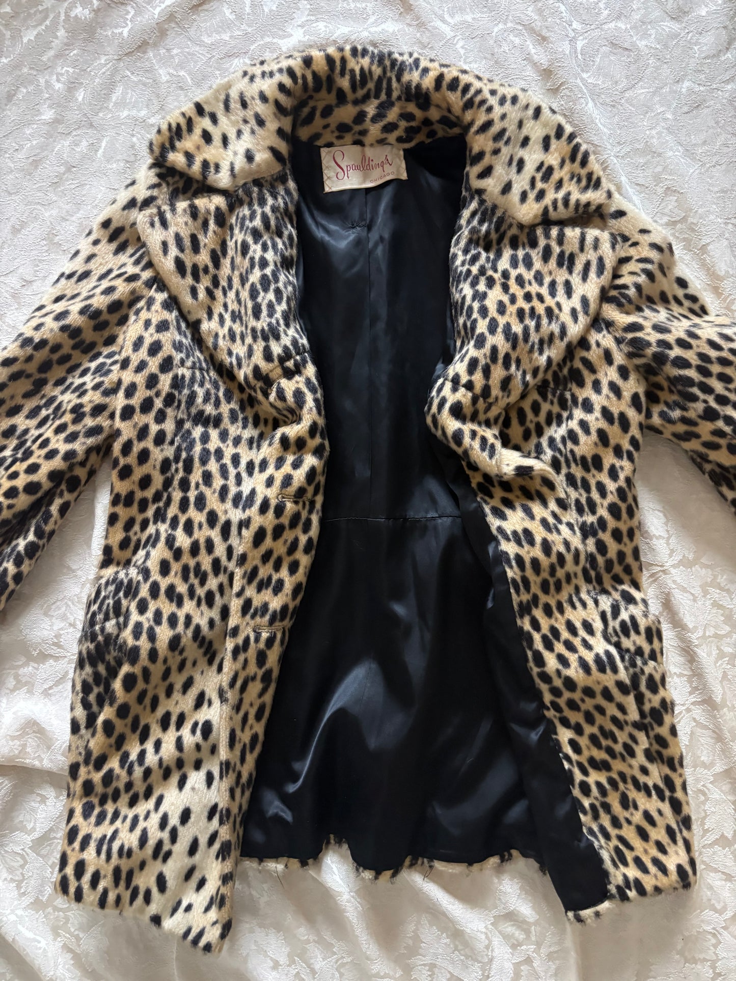 60s Safari by Sportowne faux leopard swing coat