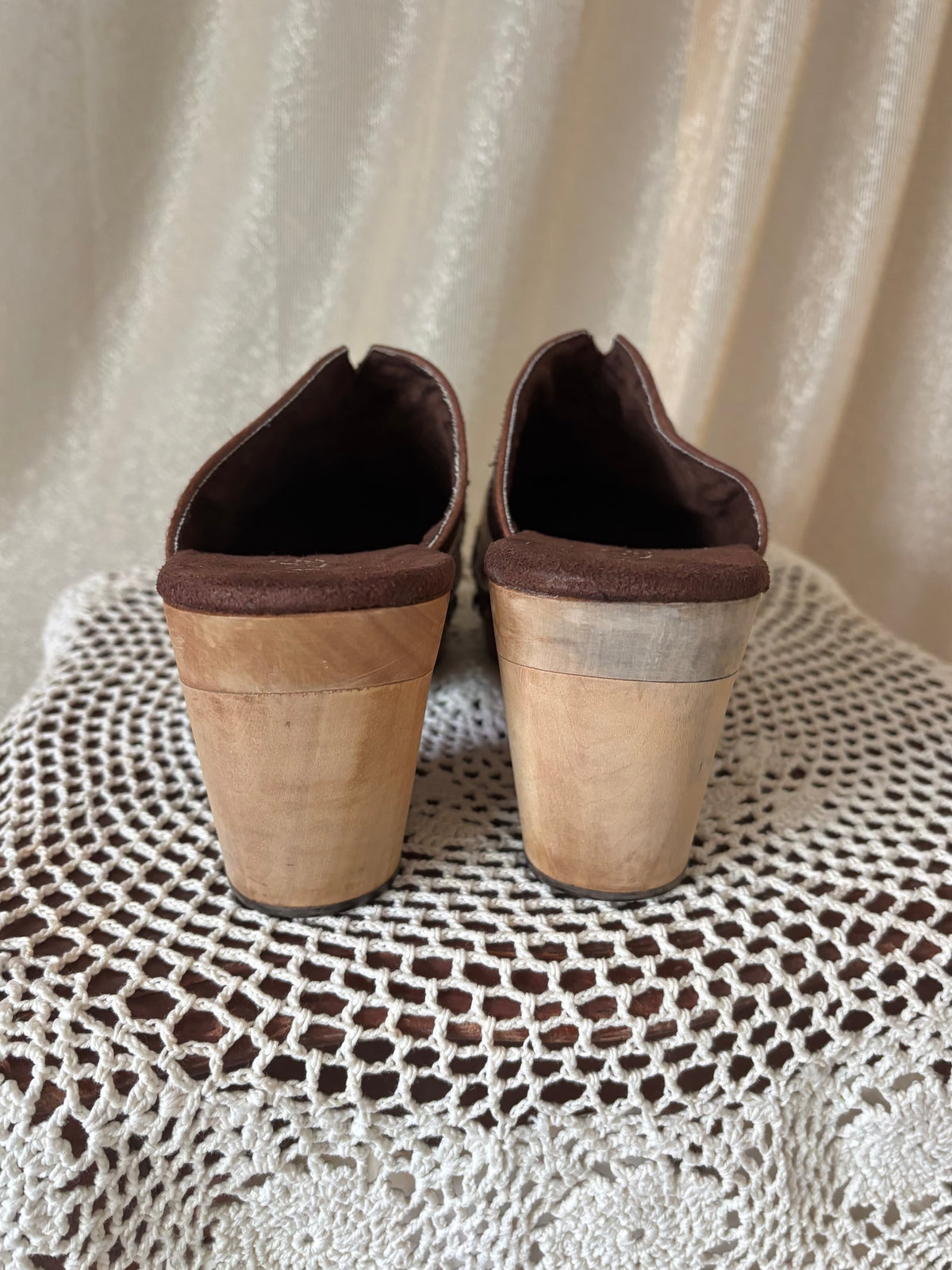 90s/00s Paris Blues calf hair and leather floral wooden clogs
