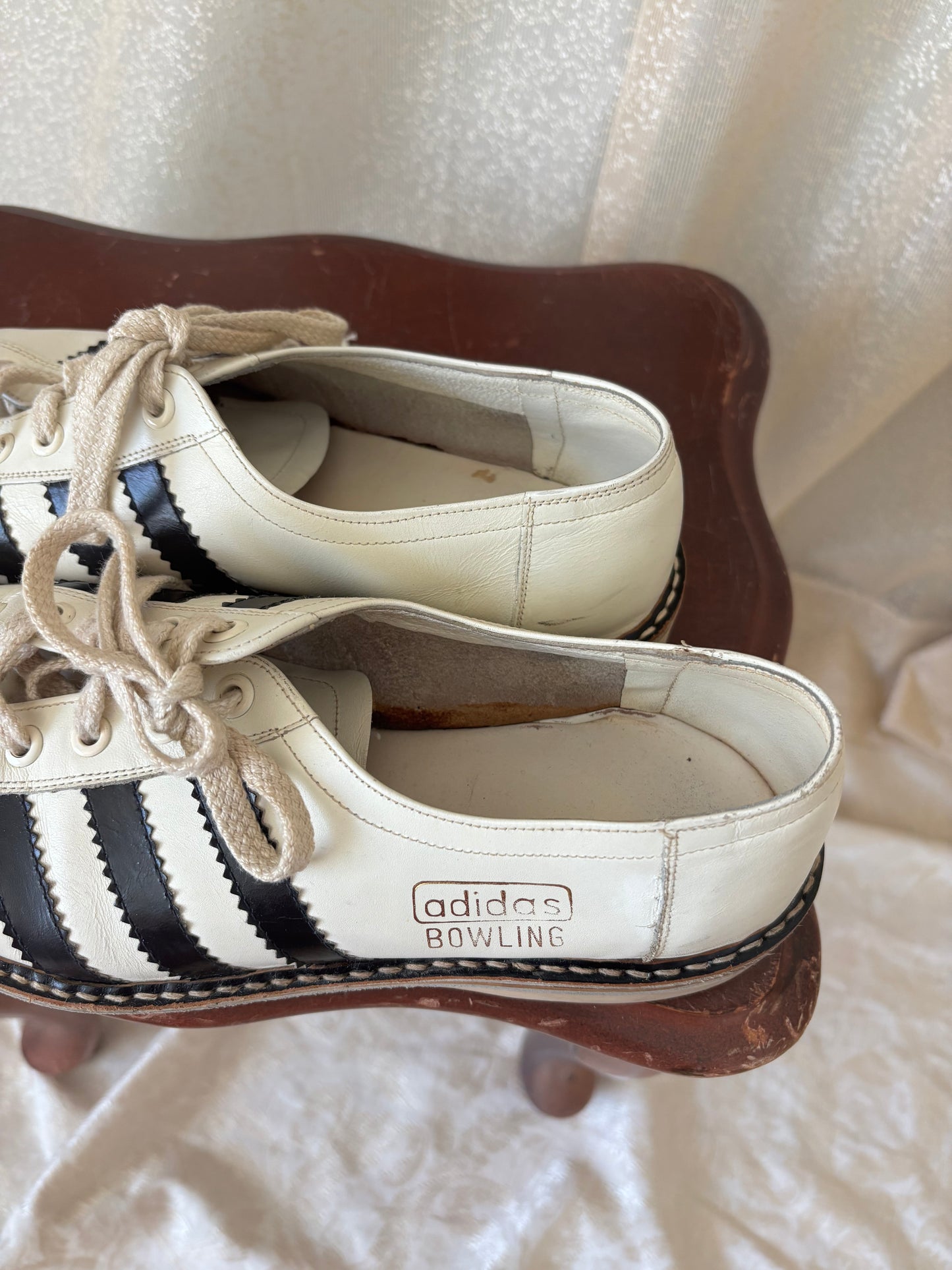 70s/80s Adidas leather bowling shoes