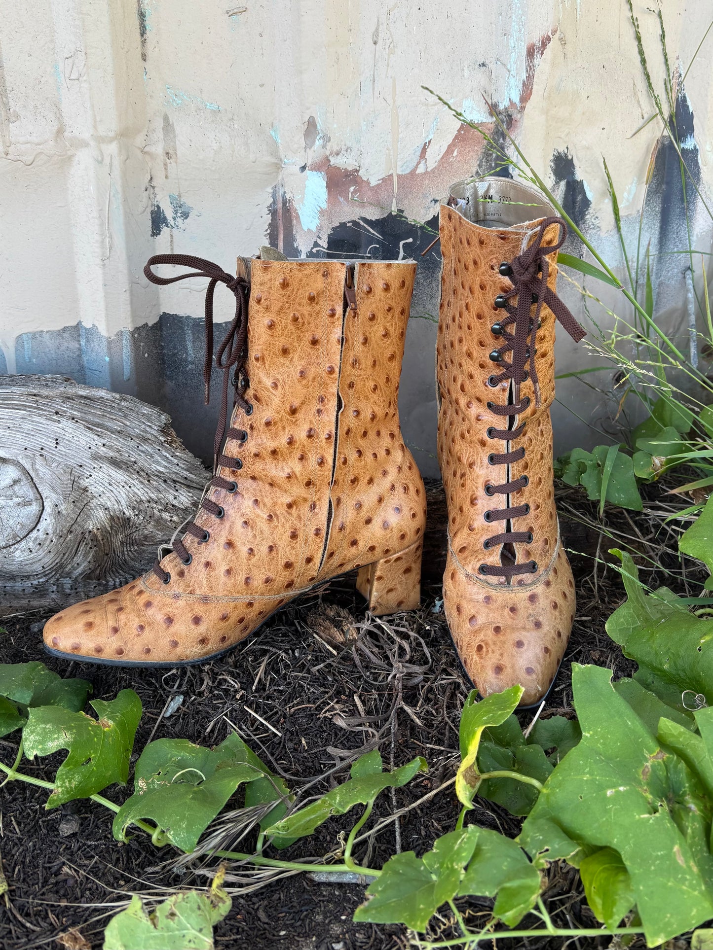 80s/90s genuine ostrich lace-up boots