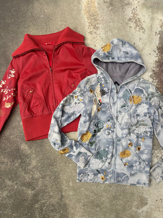Early 00s Lucky Brand Japanese embroidered crane & turtle hoodie