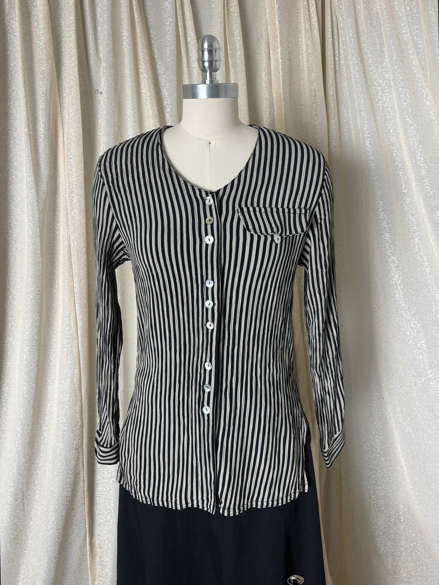 80s/90s crinkle pleated pinstripe button-down