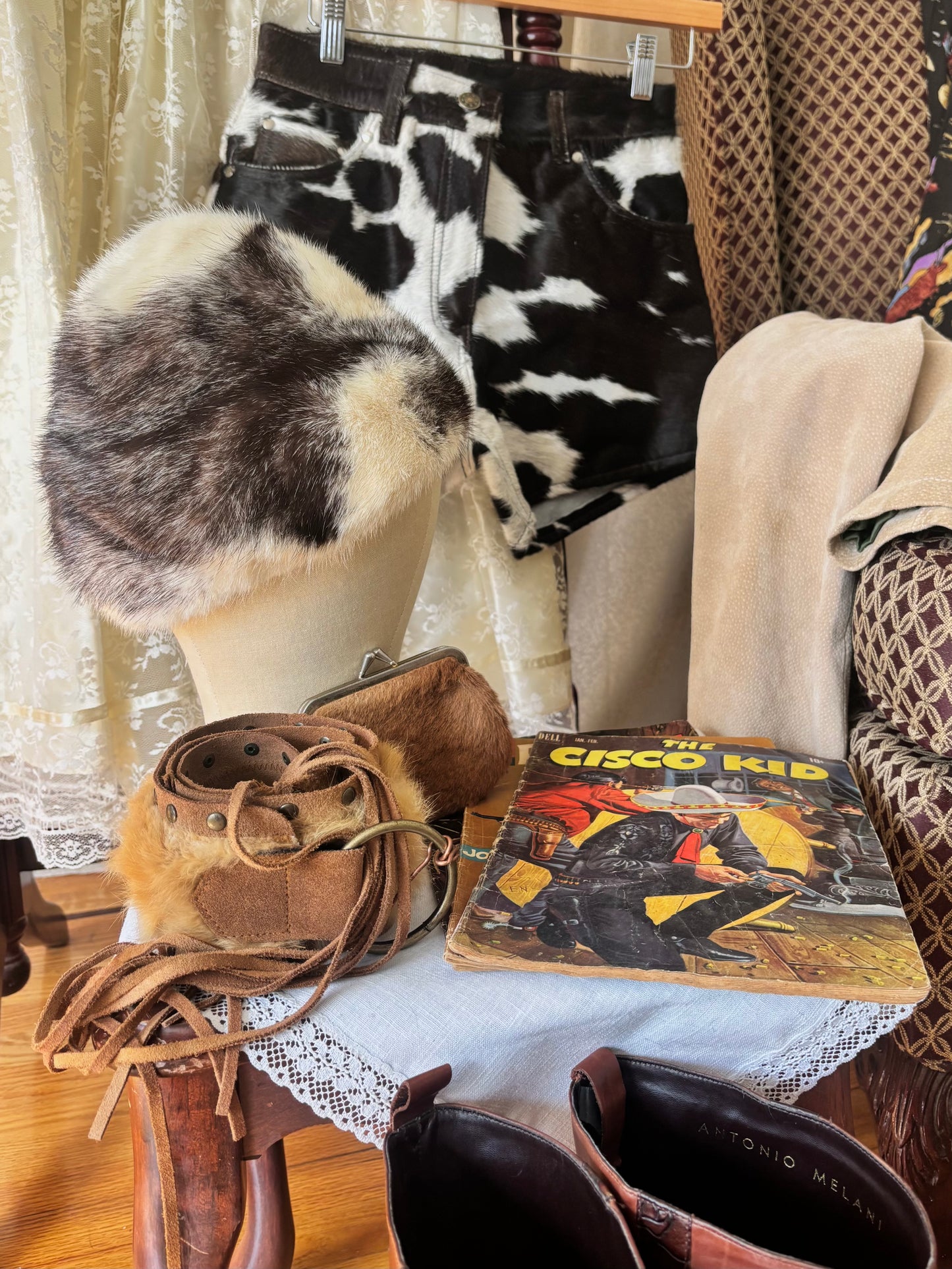 70s Australian kangaroo fur coin purse