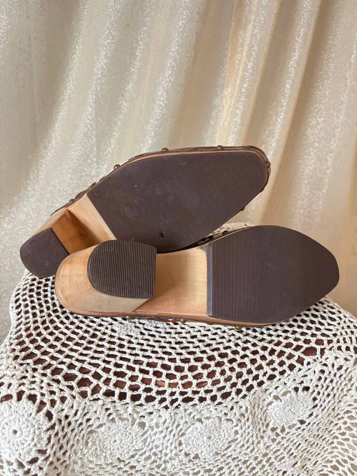 90s/00s Paris Blues calf hair and leather floral wooden clogs