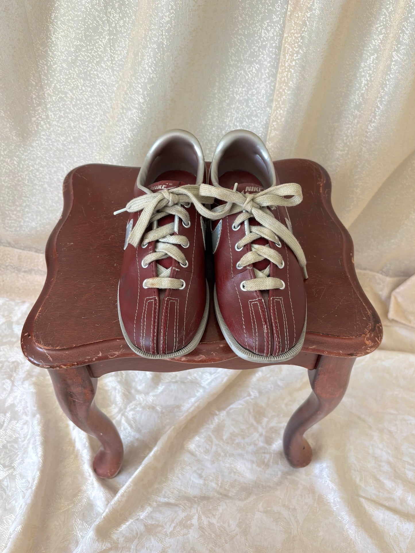 80s Nike leather bowling shoes