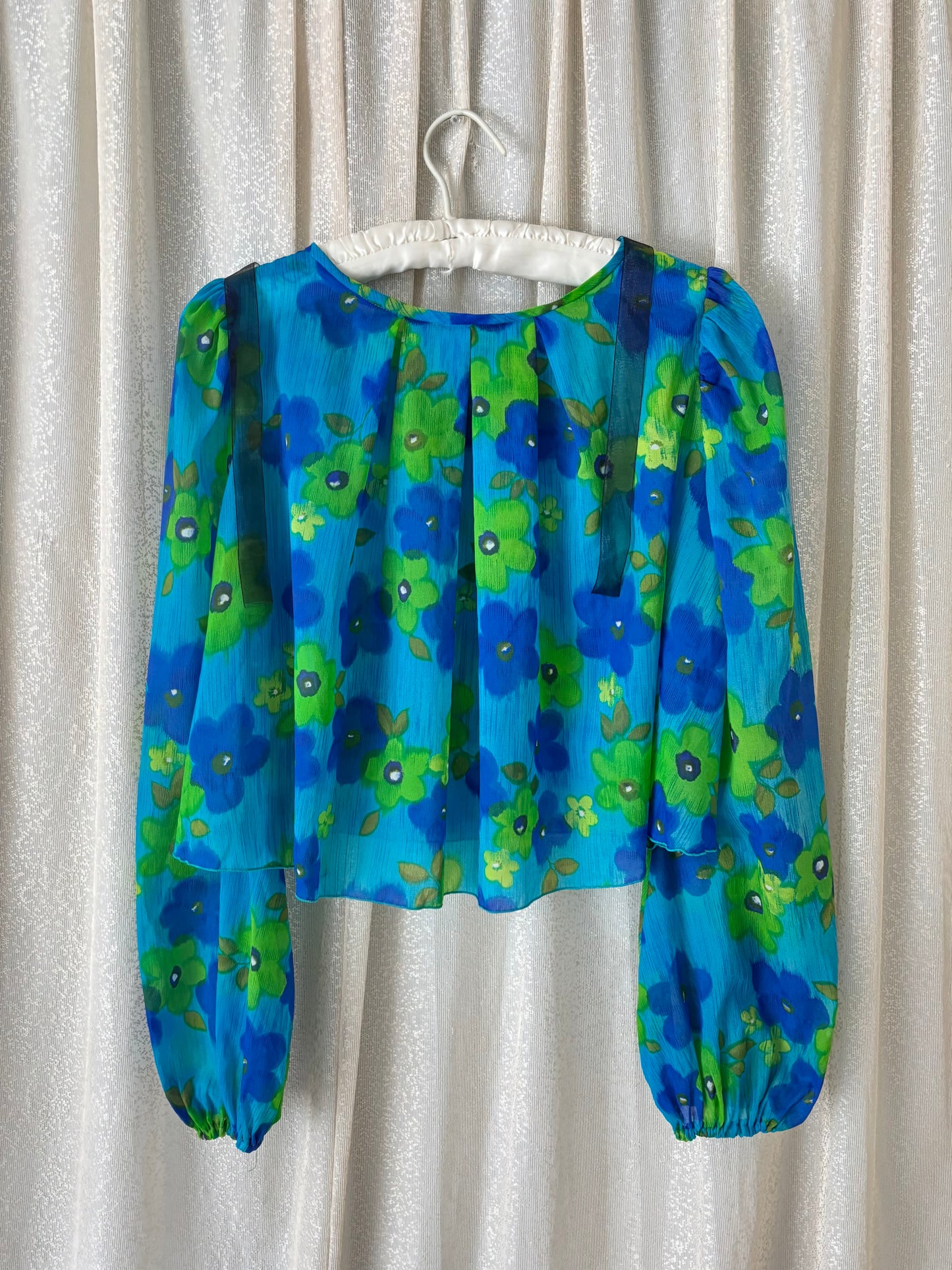 60s sheer floral cropped blouse