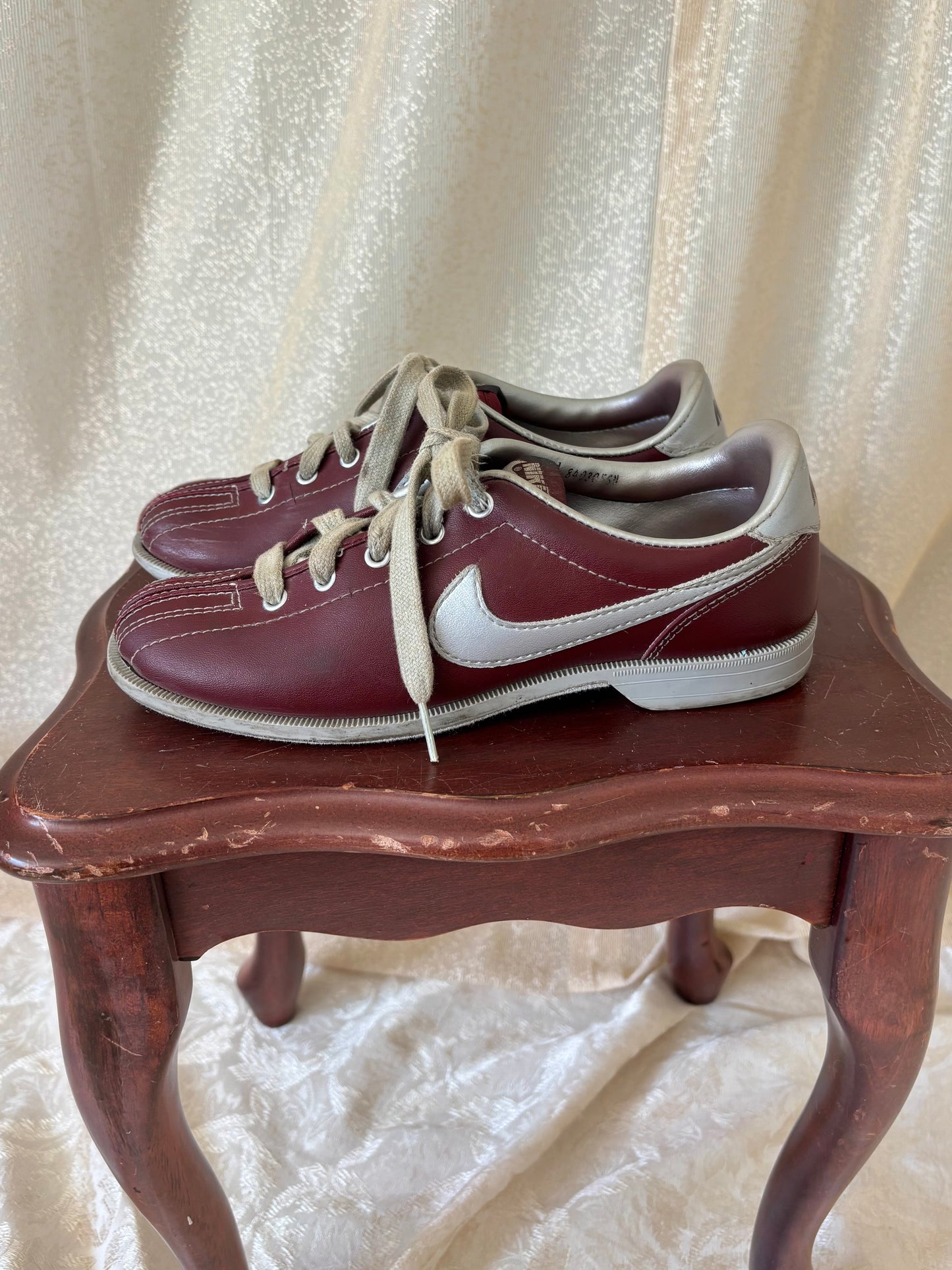 80s Nike leather bowling shoes