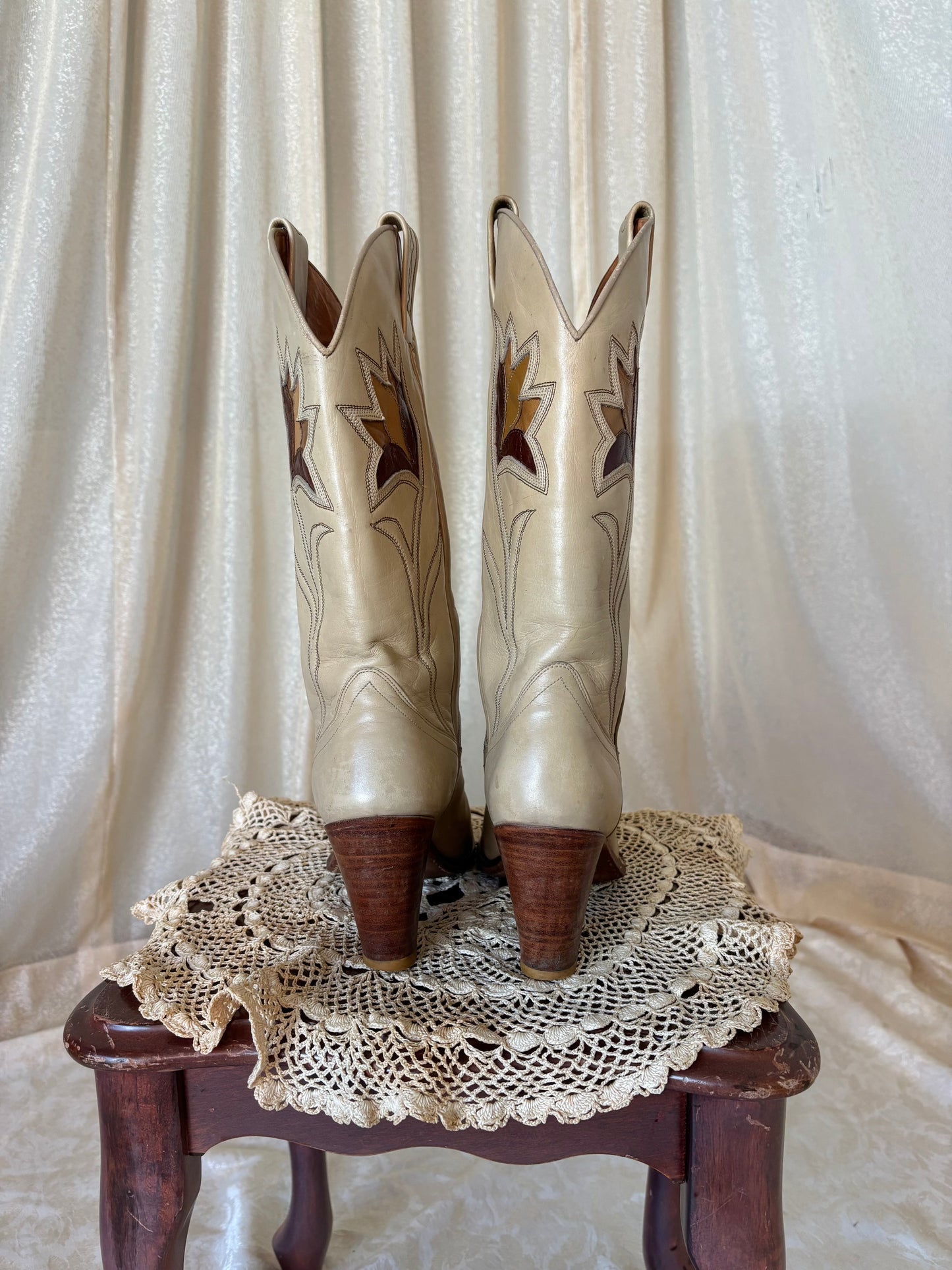 70s Dan Post leather tulip inlay Western boots
