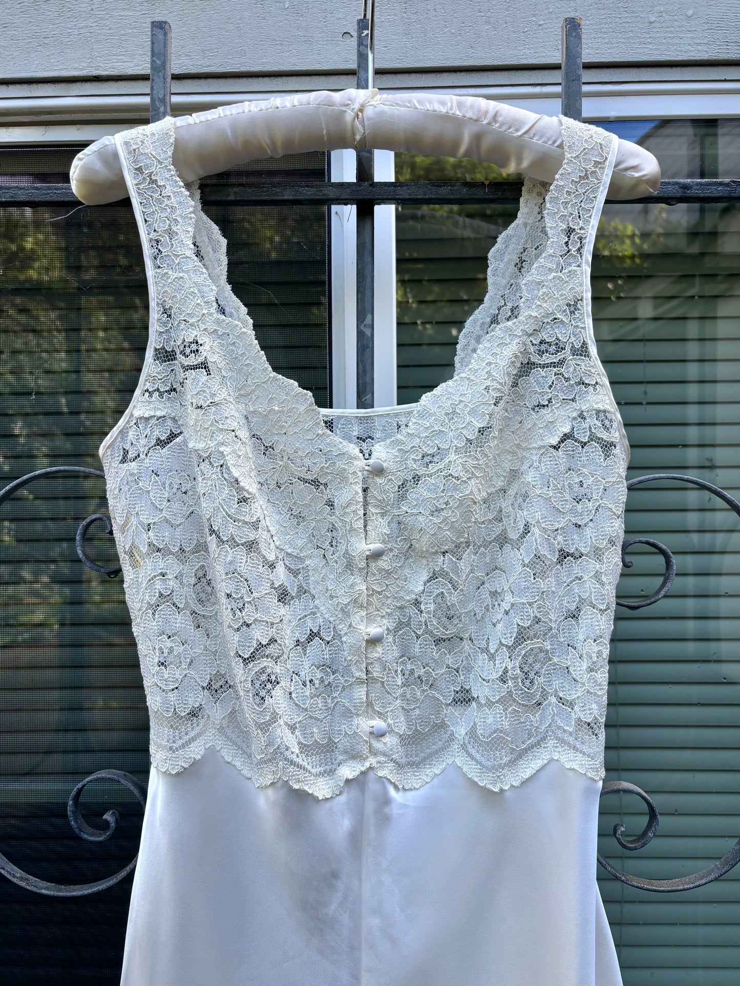 Vintage lace step-in
