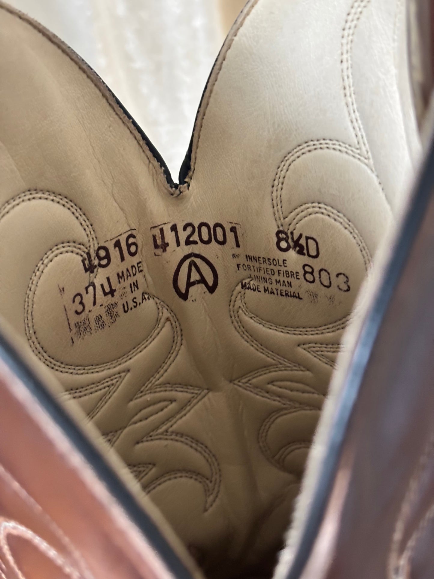Vintage brown Acme western boots