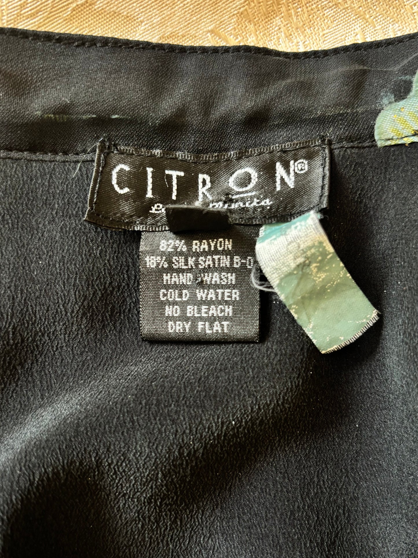 Citron painted qipao-style top