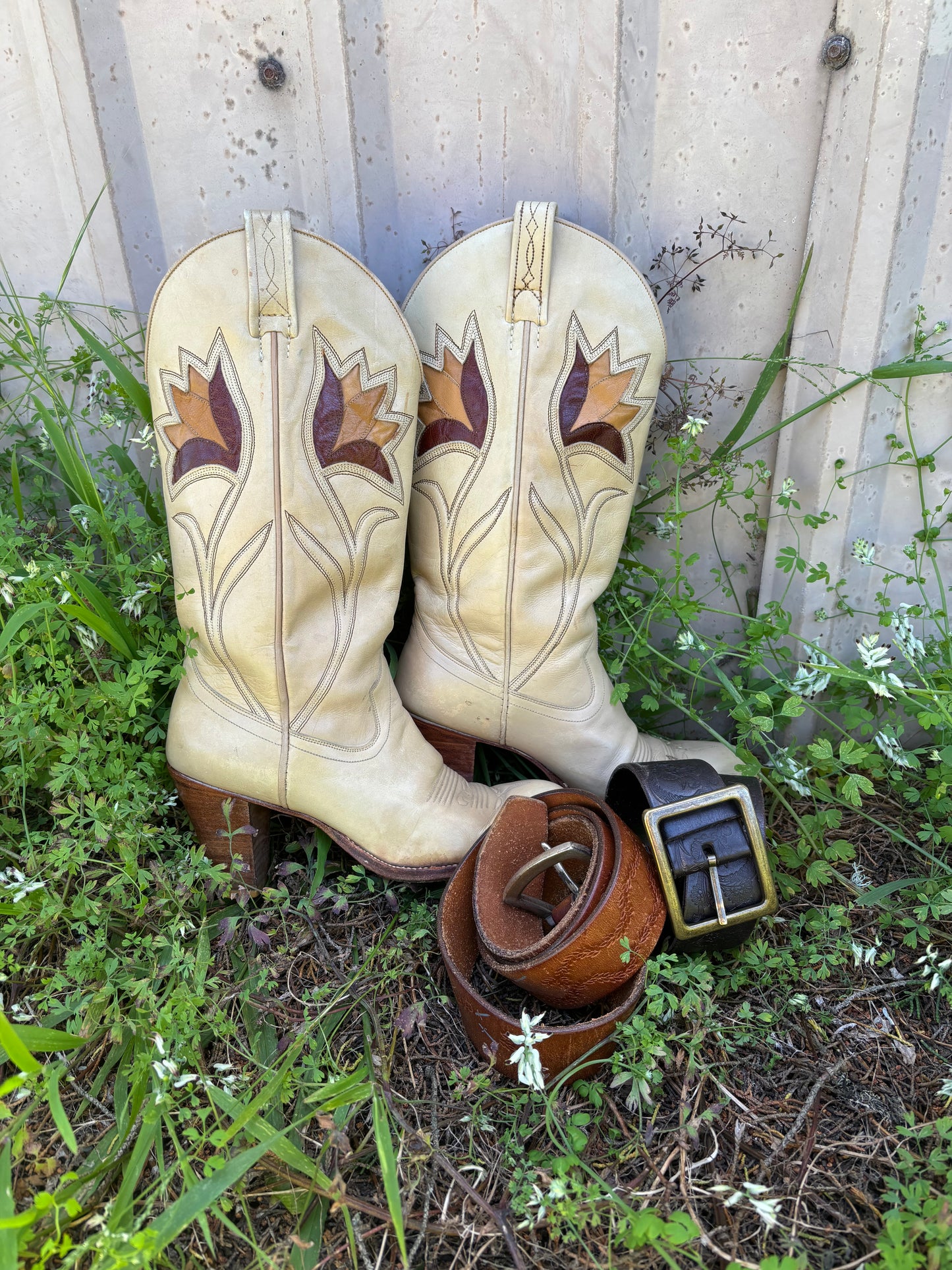 70s Dan Post leather tulip inlay Western boots