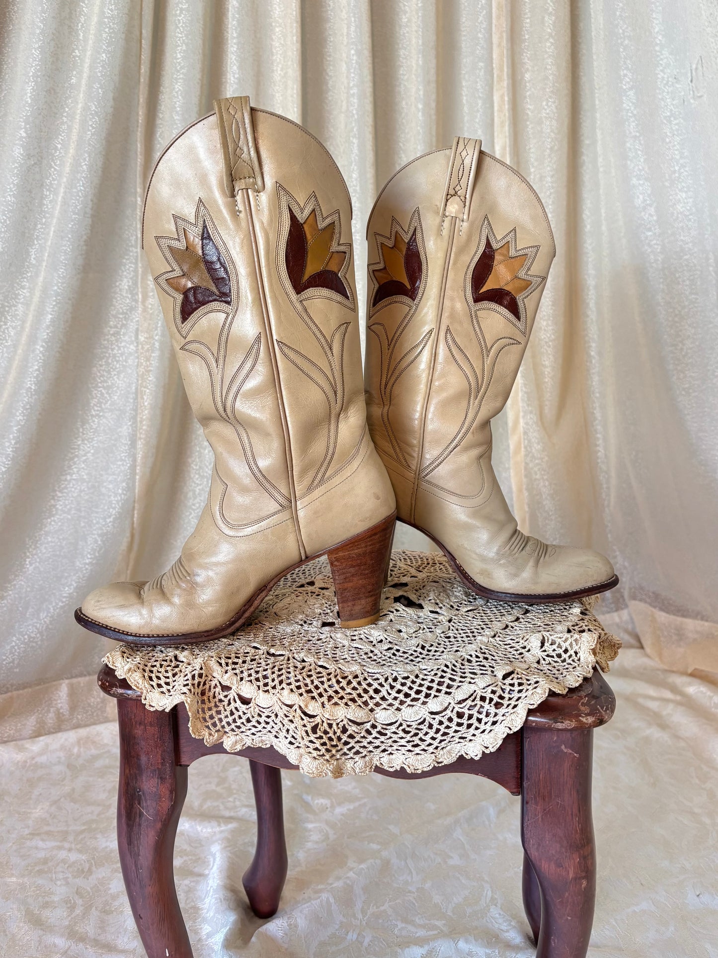 70s Dan Post leather tulip inlay Western boots