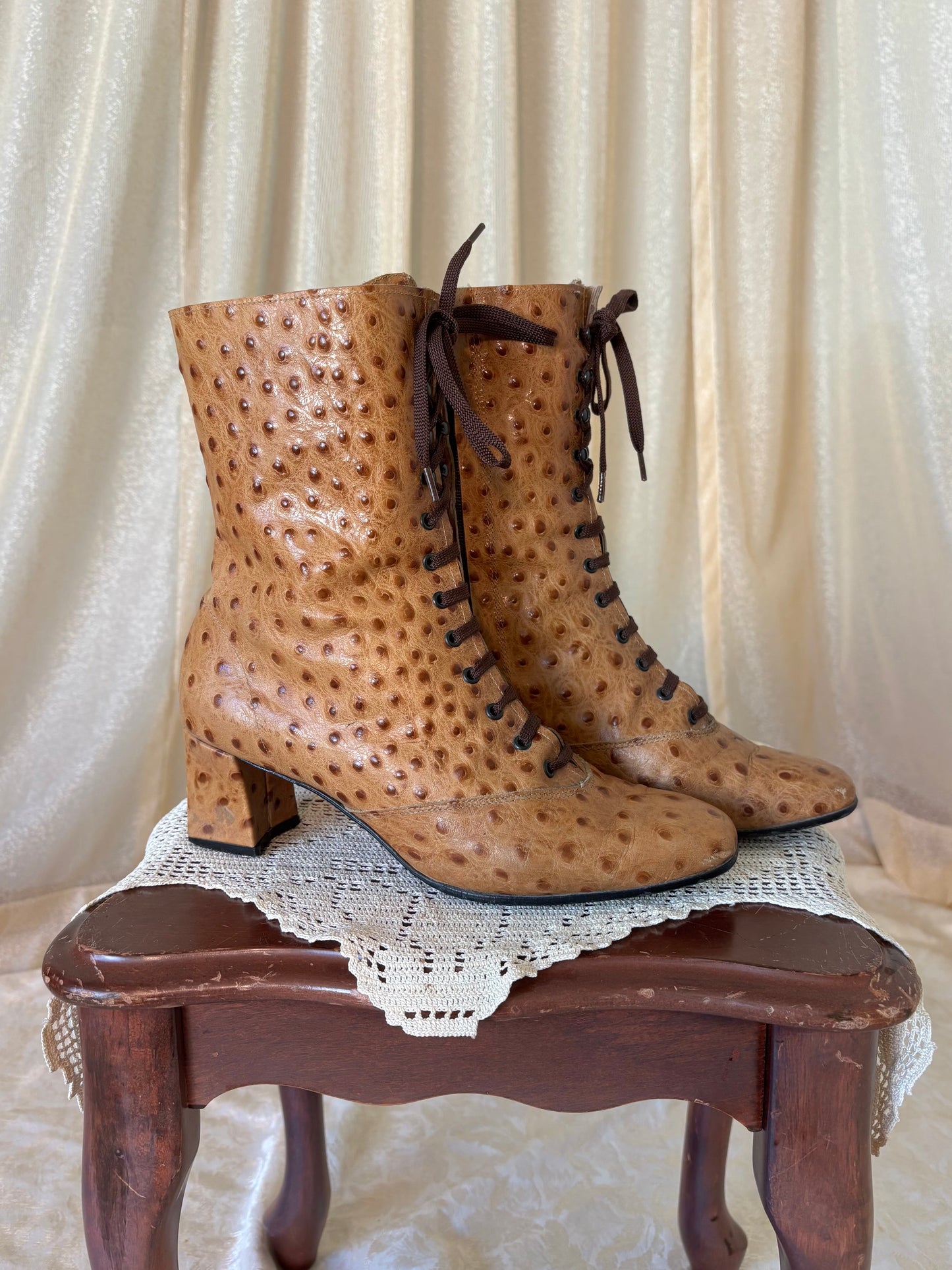 80s/90s genuine ostrich lace-up boots