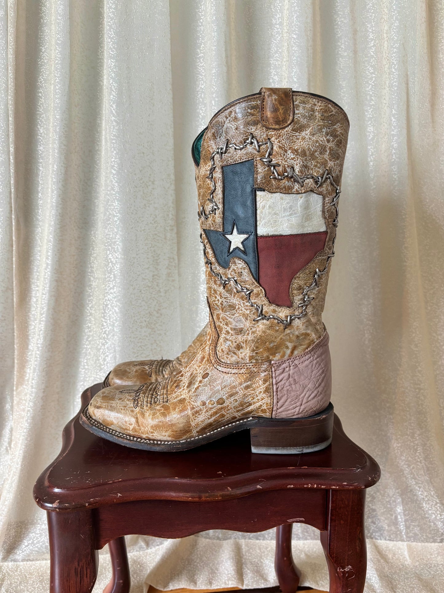 Texas Flag Shaft Western Corral boots