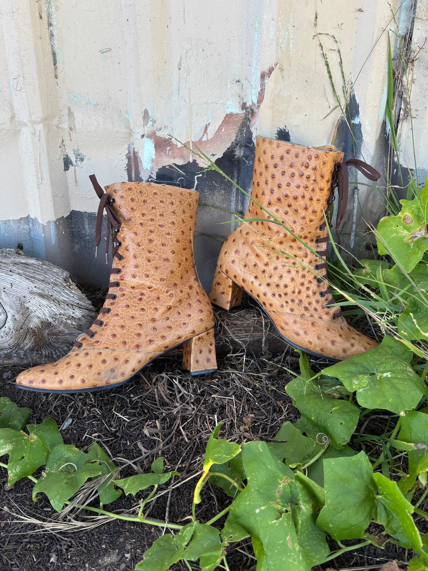 80s/90s genuine ostrich lace-up boots