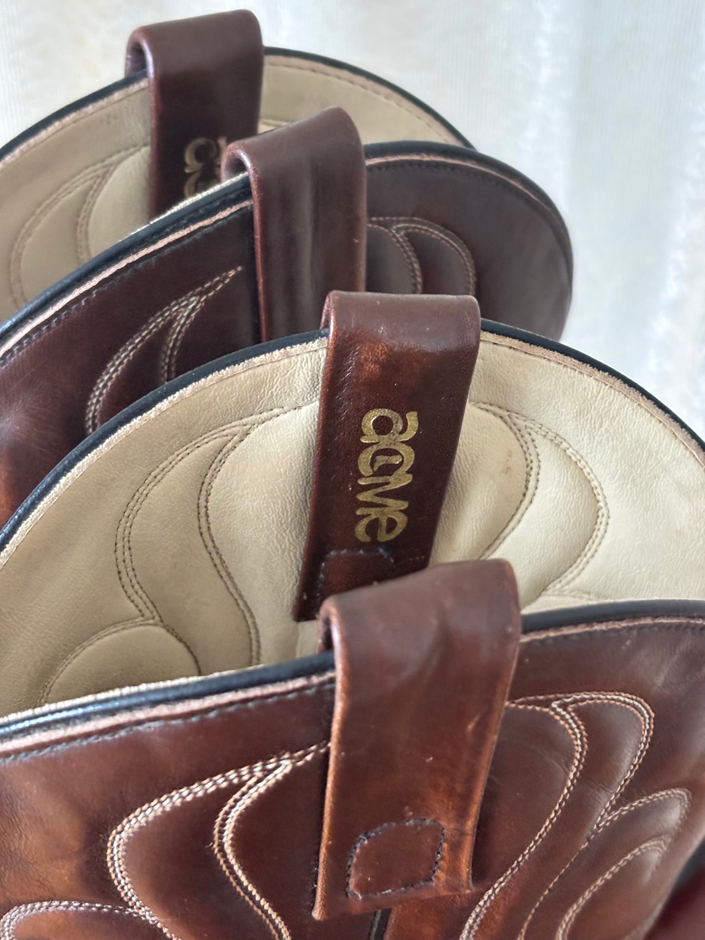 Vintage brown Acme western boots