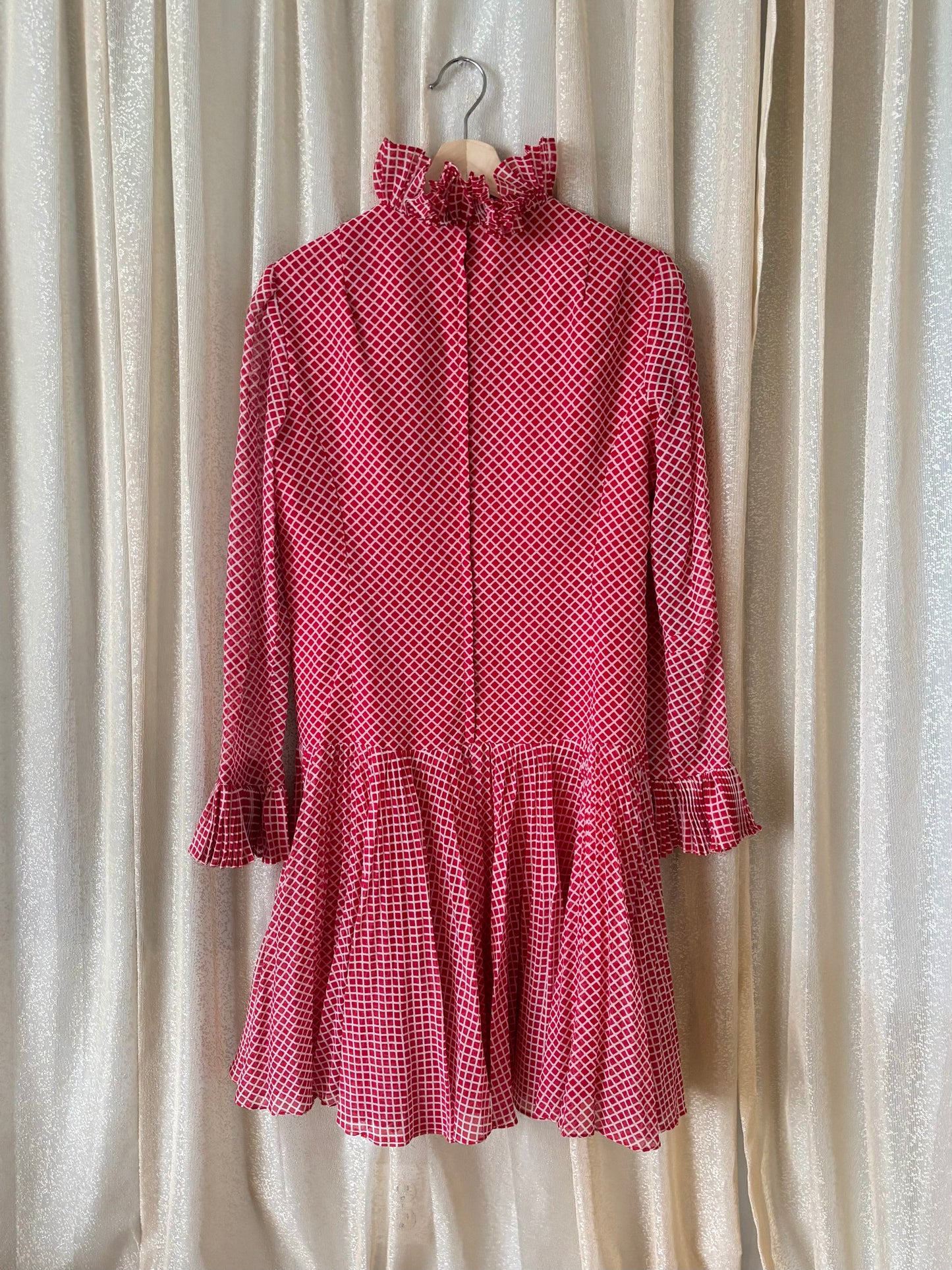60s/70s checkered accordion pleat dress
