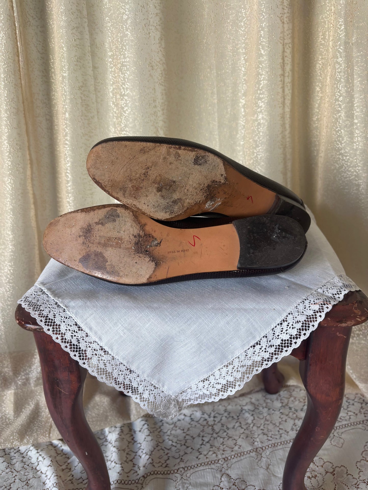 Vintage Ferragamo lizard embossed loafers