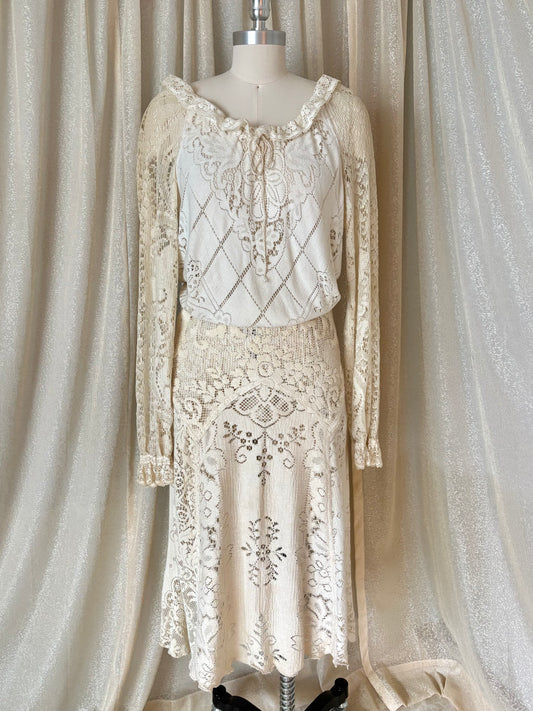 Vintage 2pc ivory lace skirt set