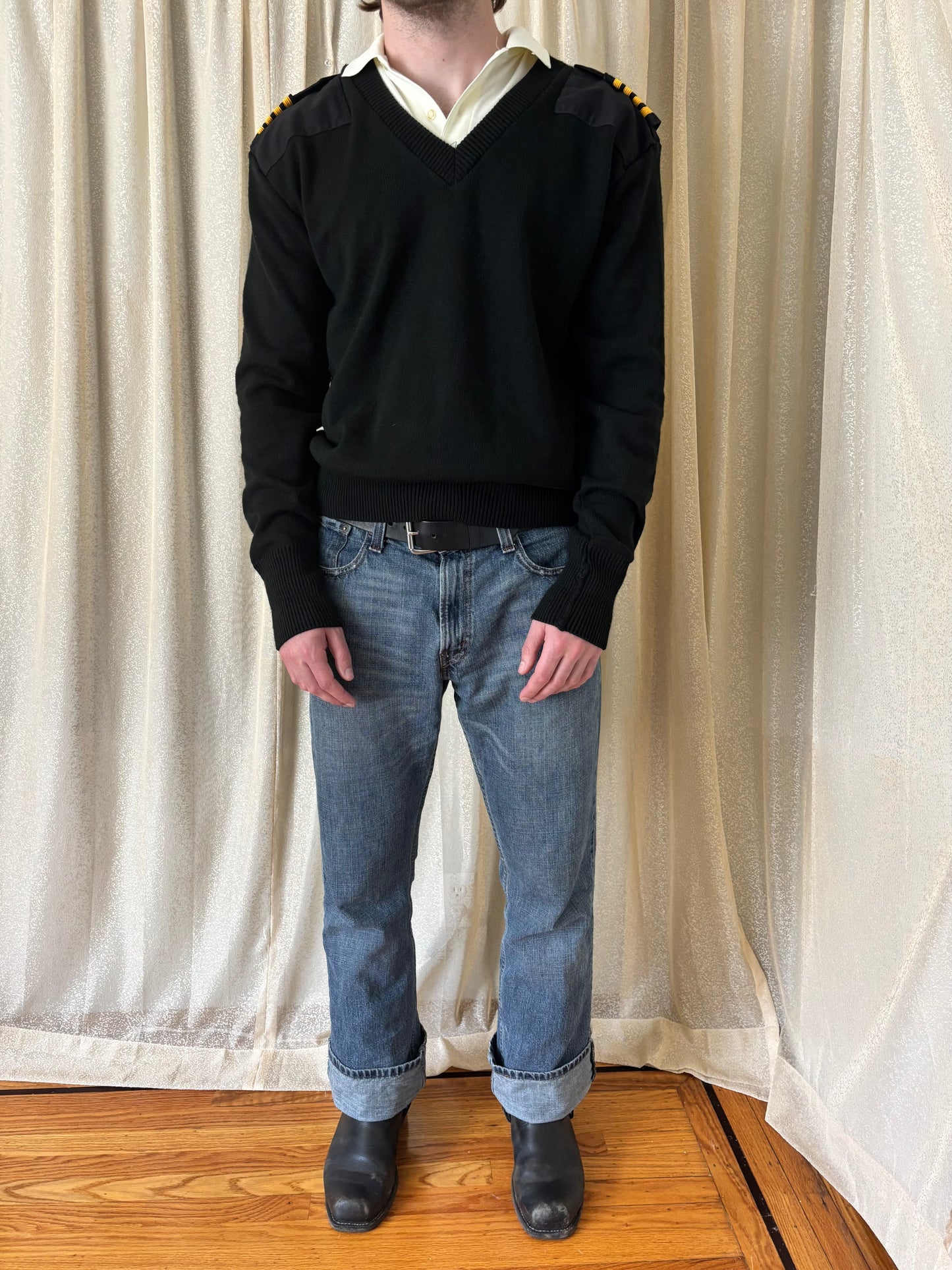Acrylic pilot epaulet sweater