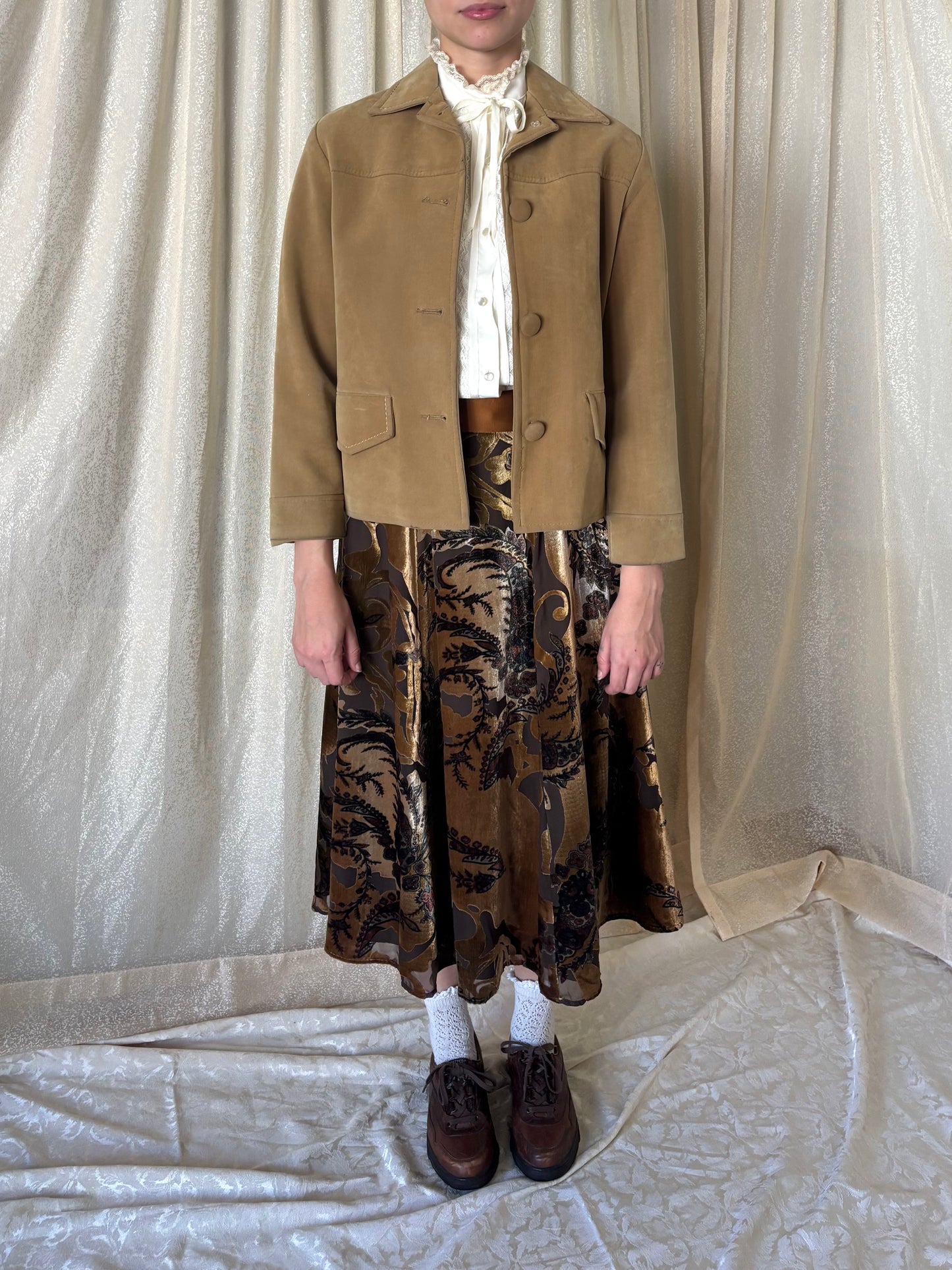 Autumnal velvet midi skirt