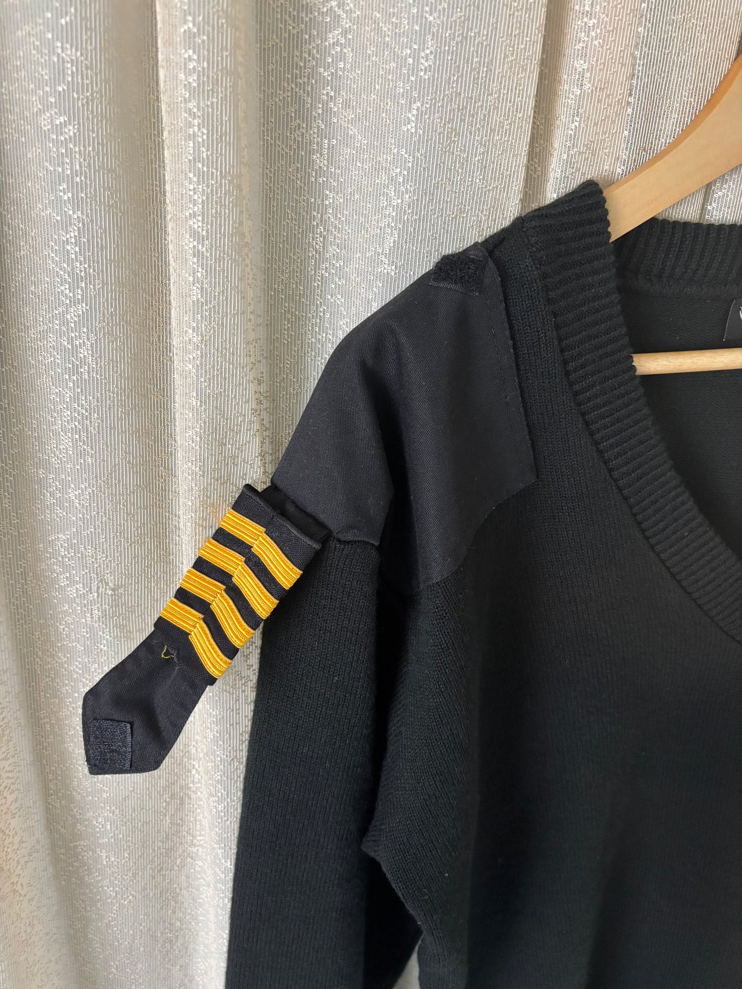 Acrylic pilot epaulet sweater
