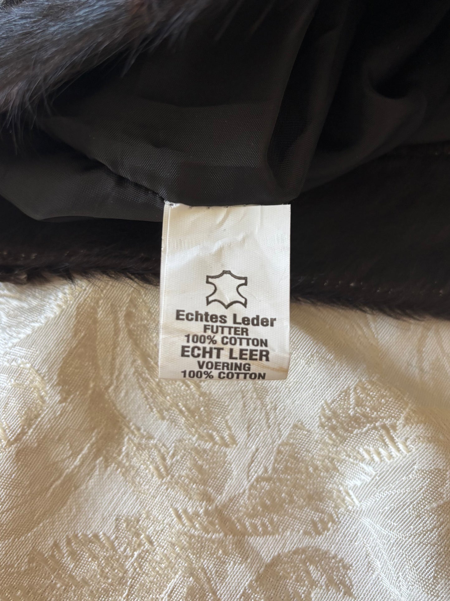 Vintage cowhide shorts