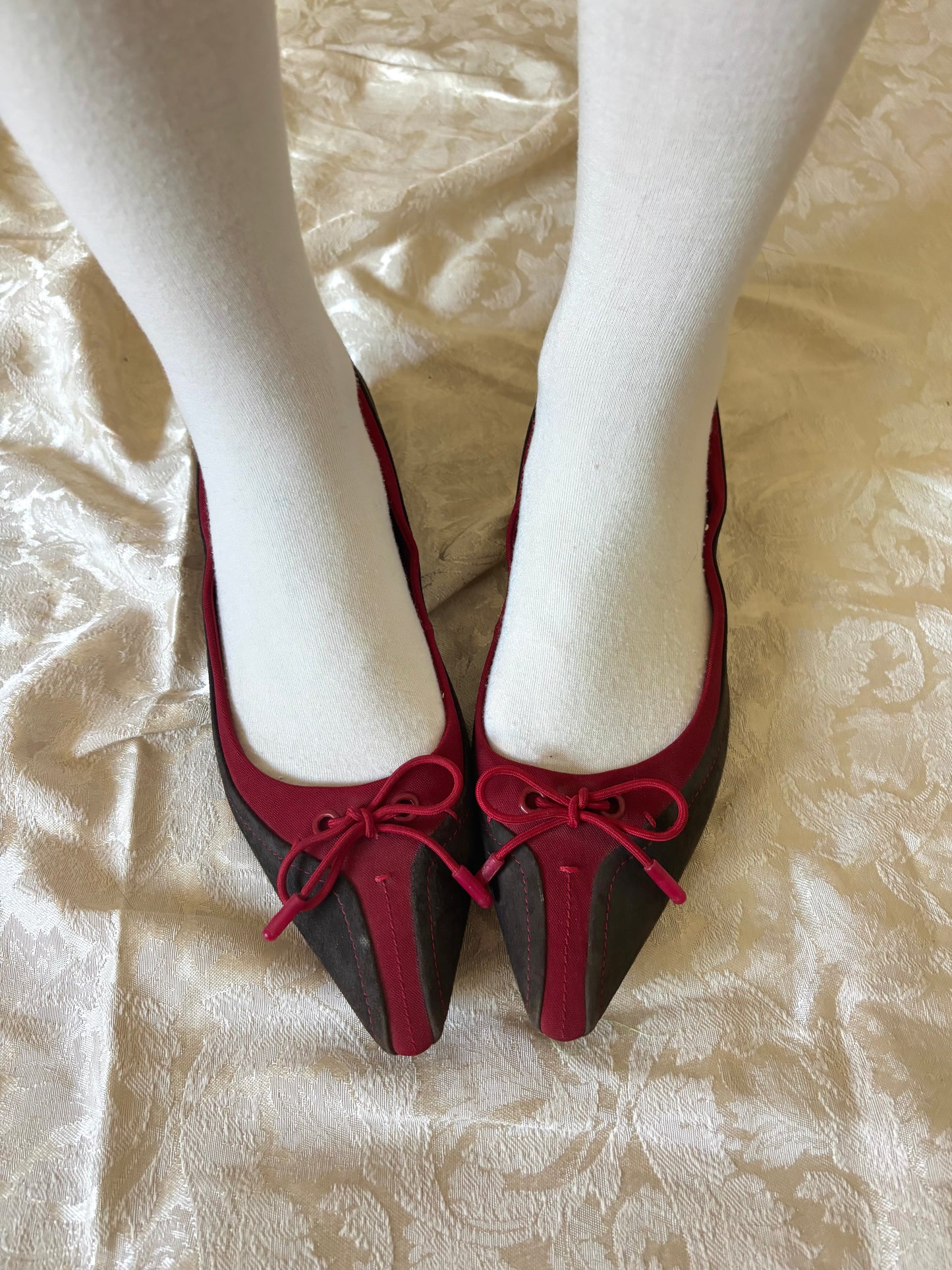 00s funky kitten heel flats