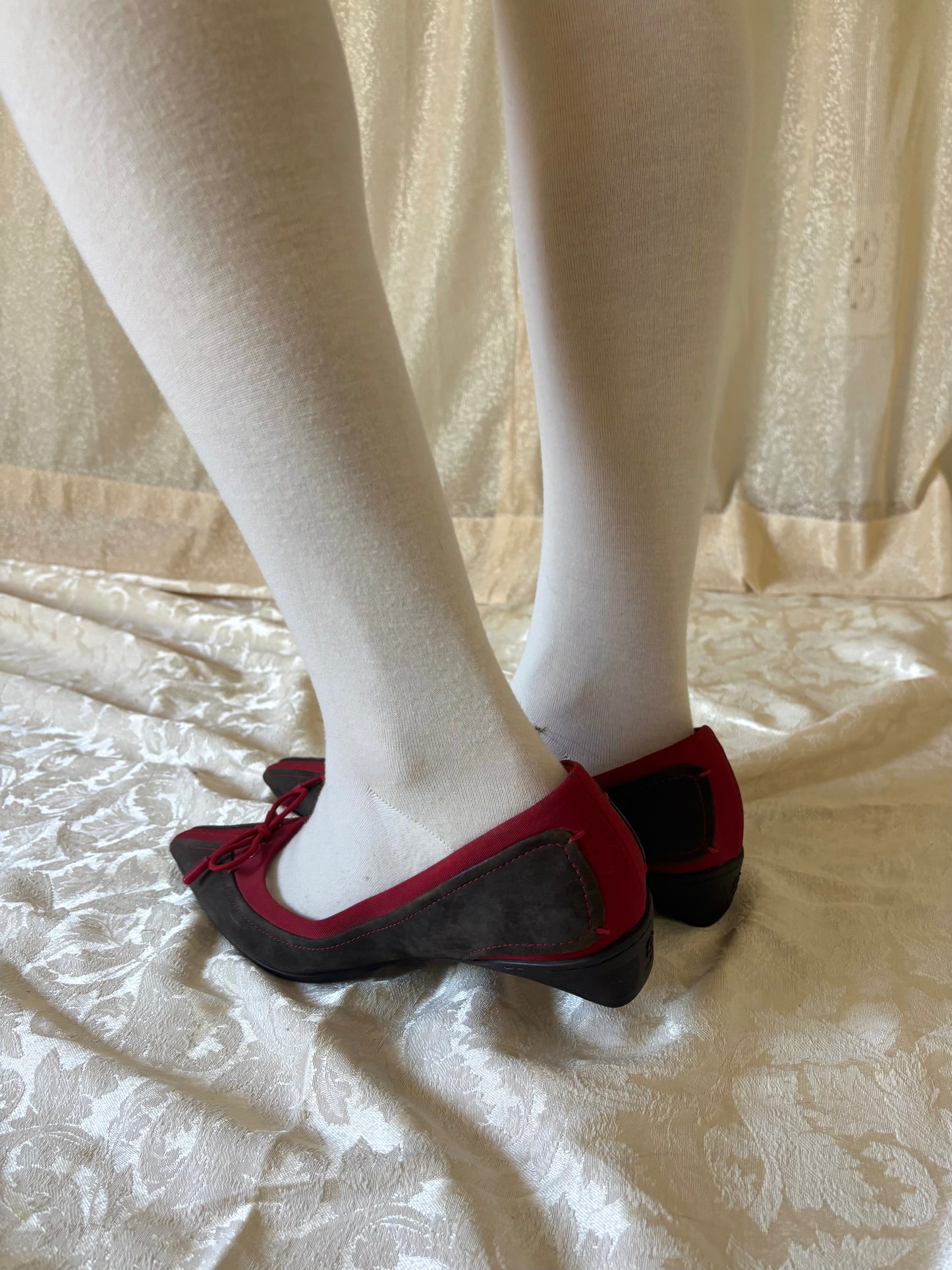 00s funky kitten heel flats