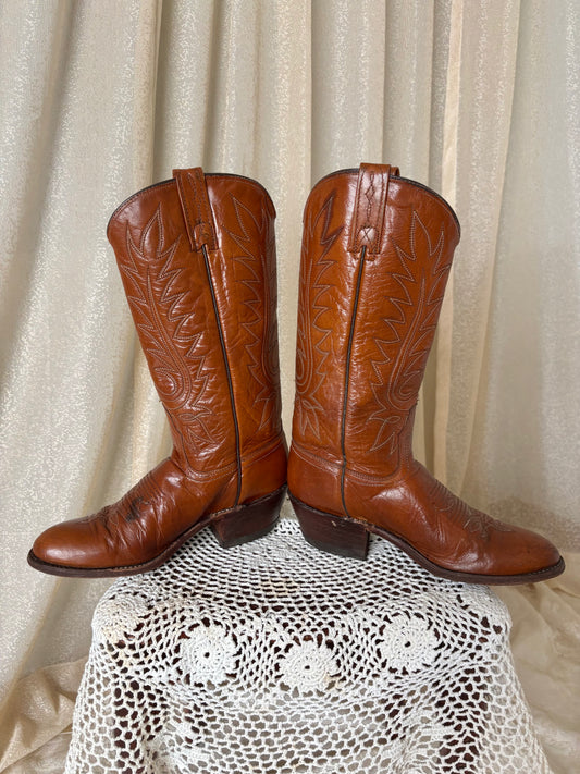 Vintage Dan Post brown leather Western boots