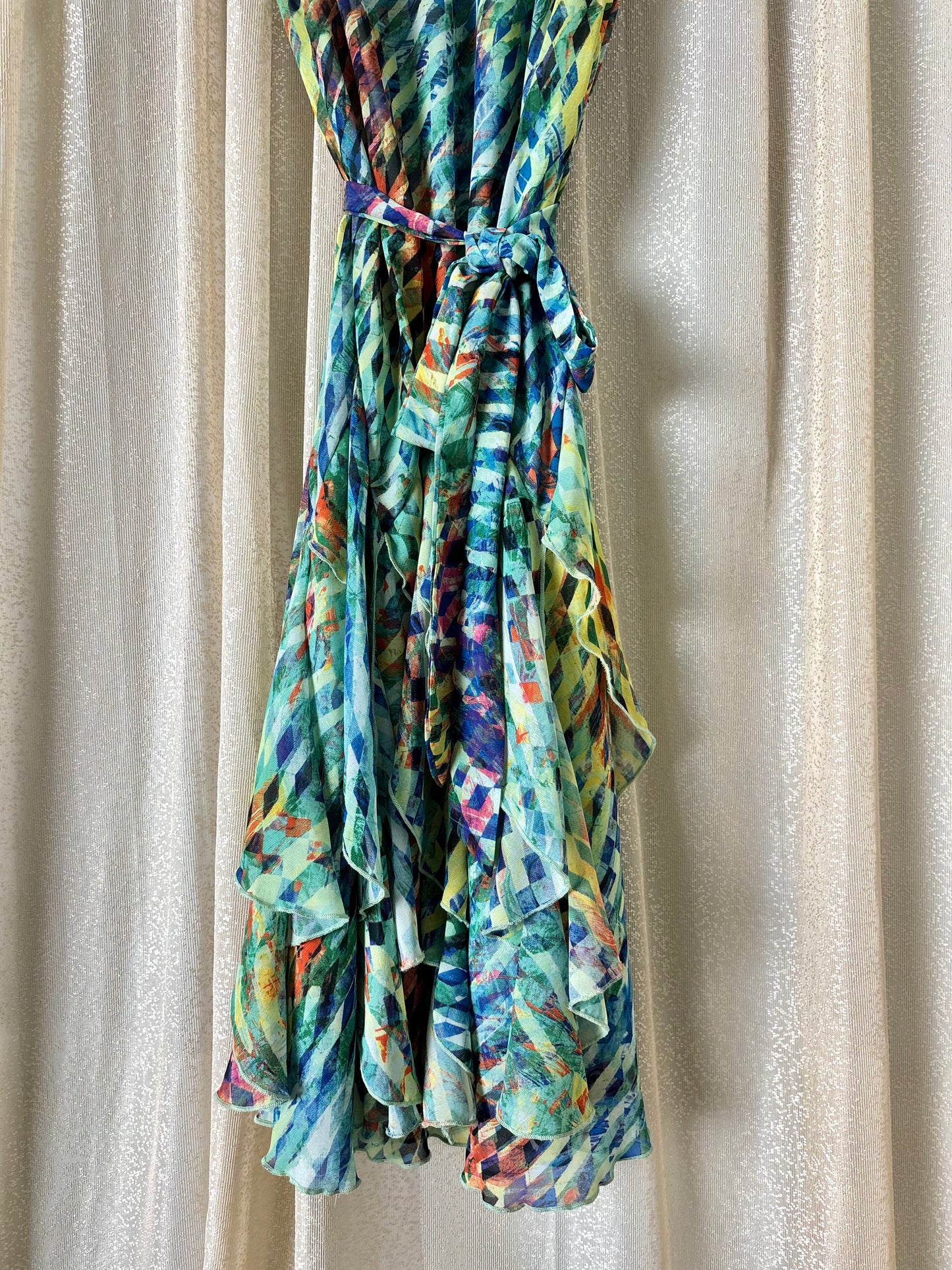 Abstract harlequin tiered hem midi dress