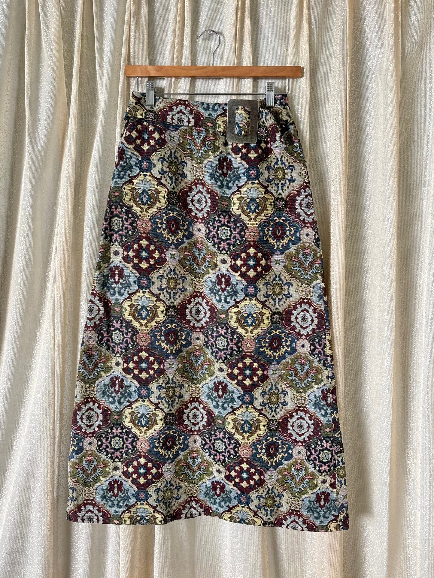 60s/70s belted tapestry maxi skirt