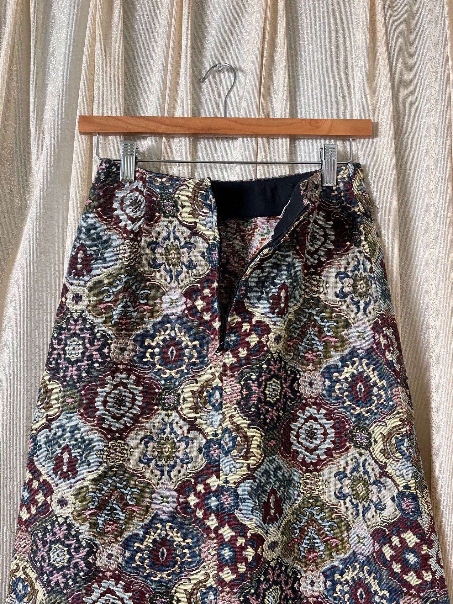 60s/70s belted tapestry maxi skirt