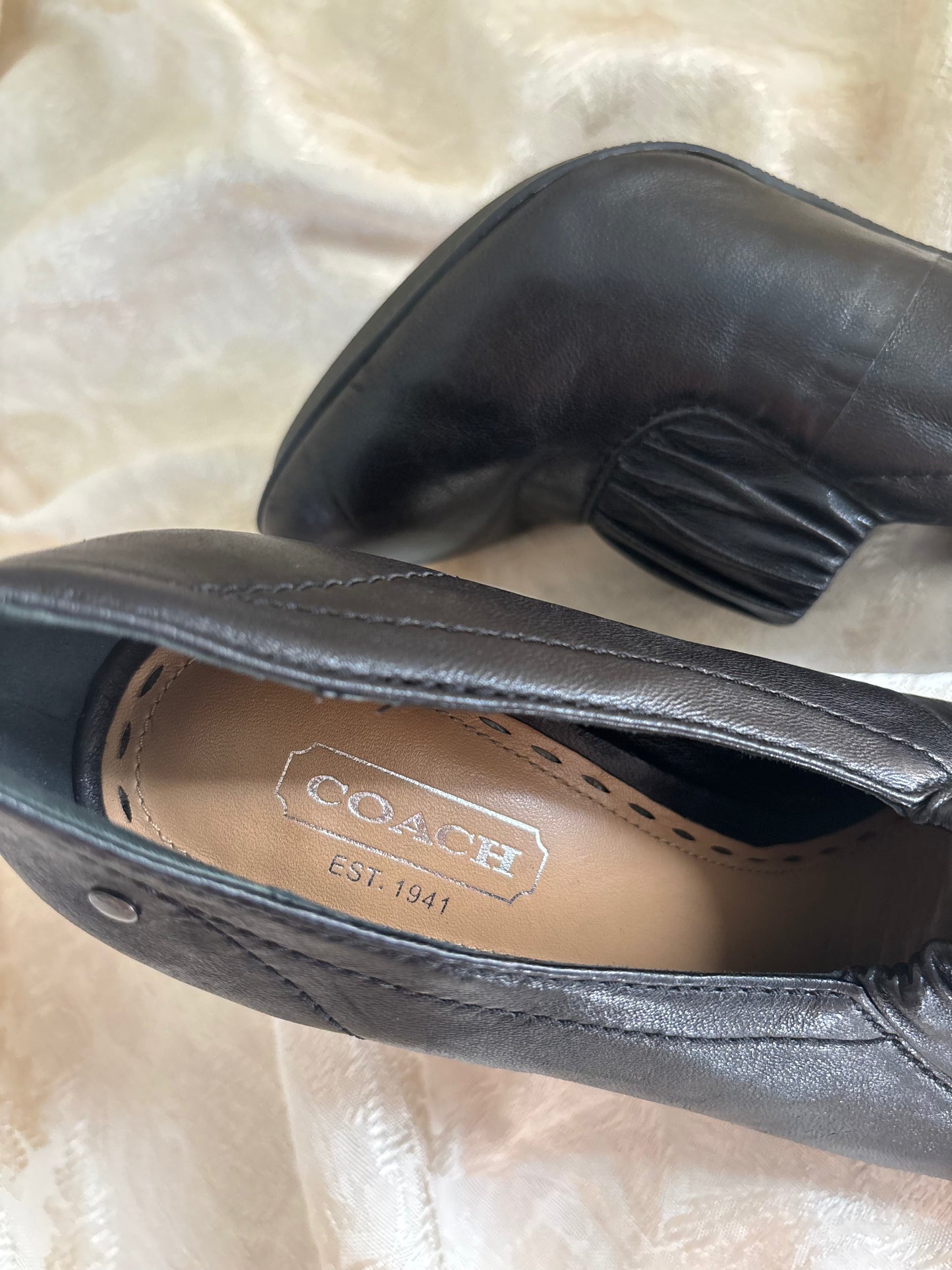 Coach leather Adra pumps