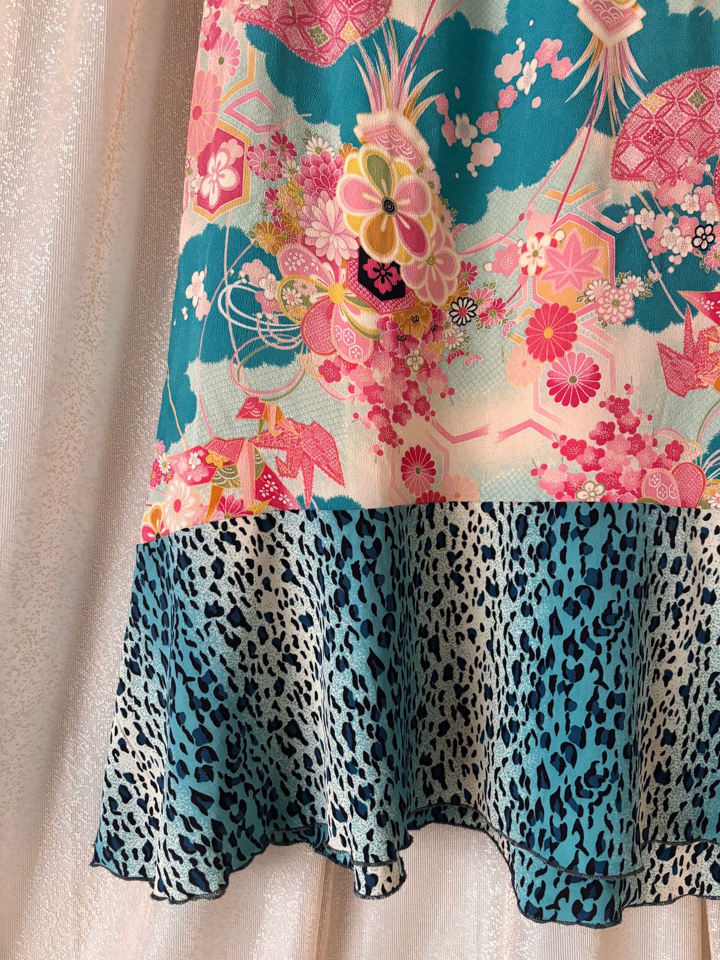 Japan-inspired print midi skirt