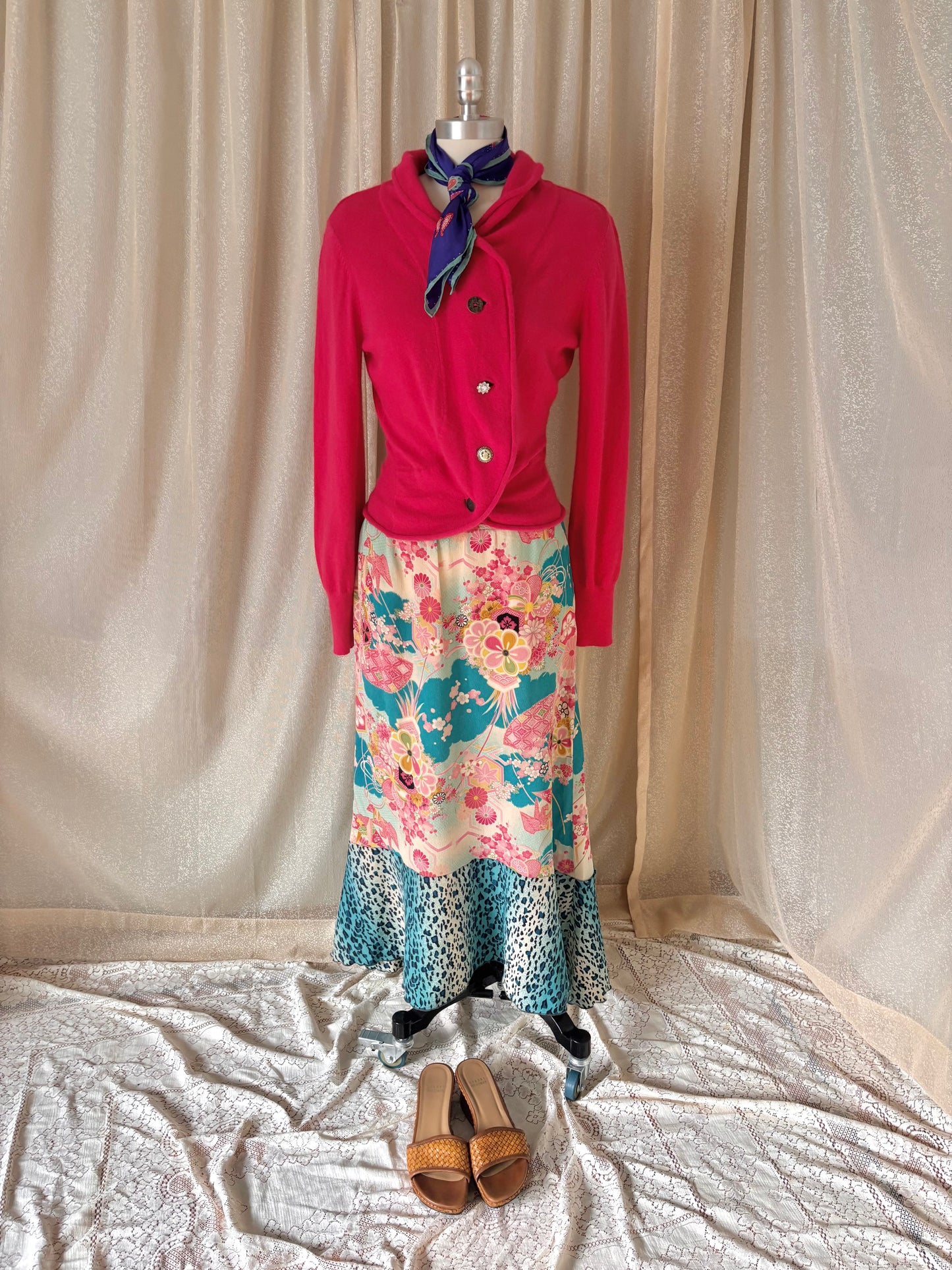 Japan-inspired print midi skirt
