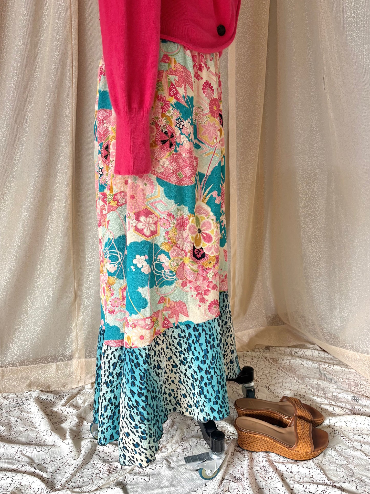 Japan-inspired print midi skirt