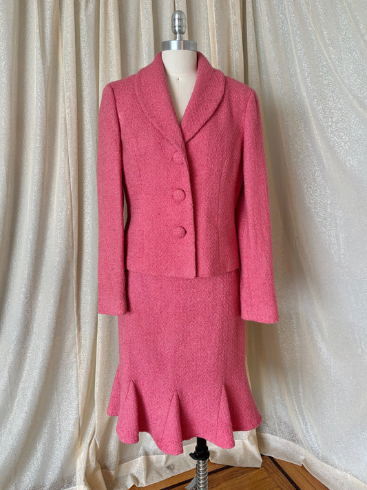 90s/00s pink bouclé skirt suit