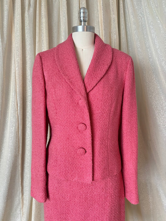 90s/00s pink bouclé skirt suit