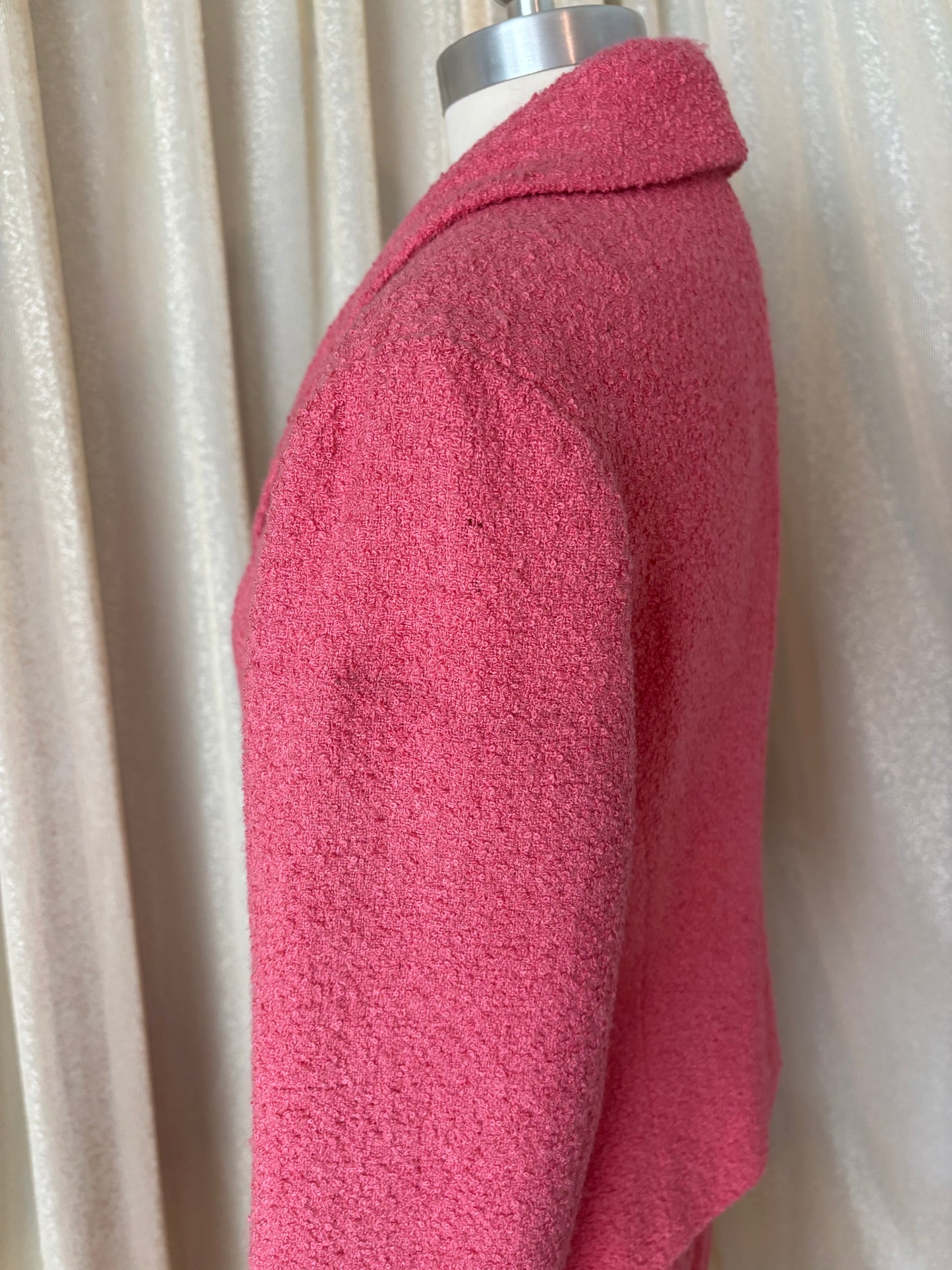 90s/00s pink bouclé skirt suit