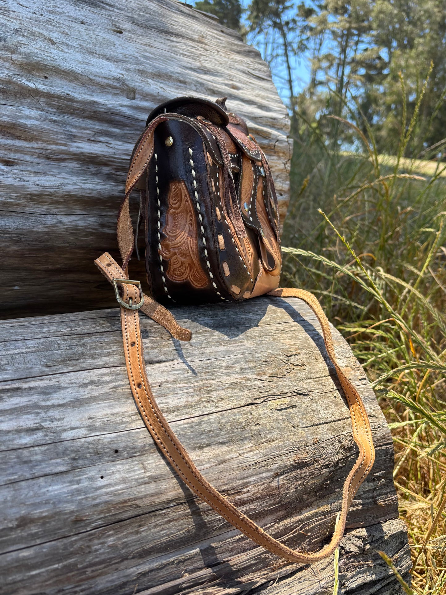 70s two-tone leather Western saddle crossbody